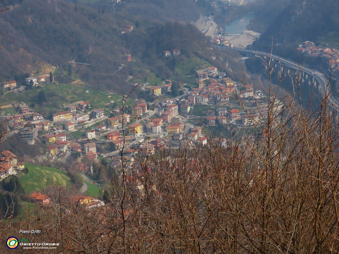 61 Vista su Ubiale.JPG